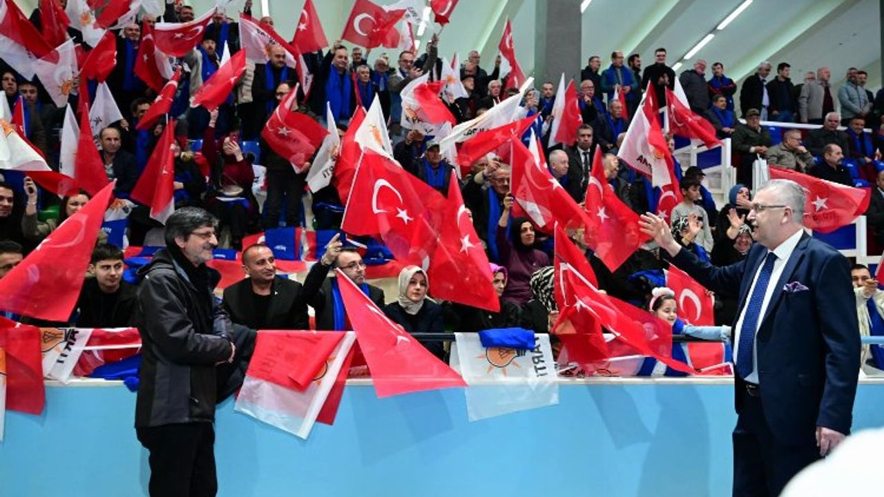 Bursa Karacabey’de 'gerçek belediyecilik' sürecek
