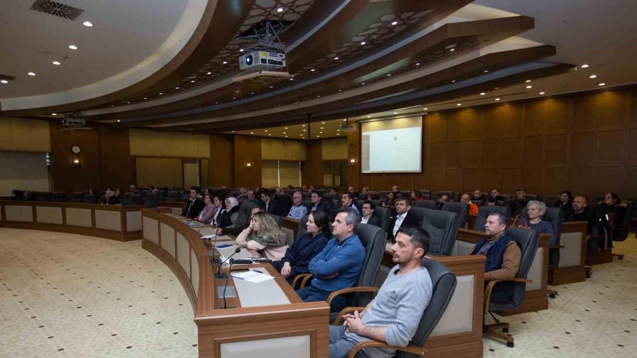 Bursa Büyükşehir personeline e-Belediye bilgi sistemi eğitimi
