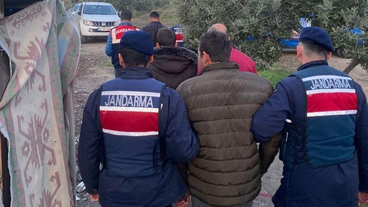 İzmir’de MİT destekli PKK operasyonu: 5 gözaltı