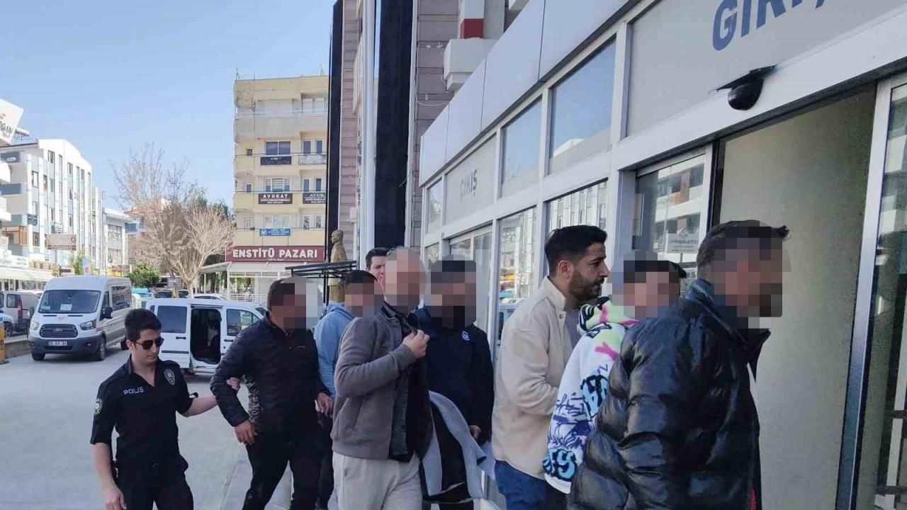 Kuşadası’nda suçüstü yakalanan 6 organizatör tutuklandı