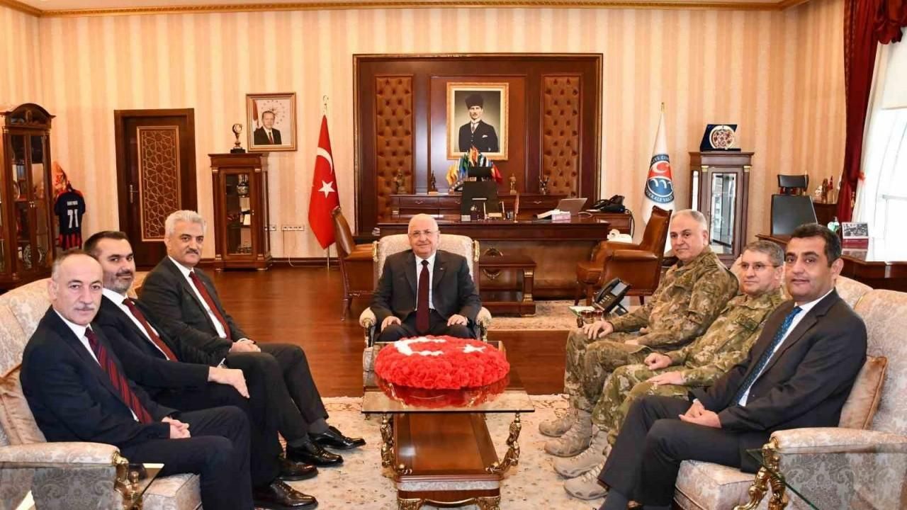 Millî Savunma Bakanı Güler, Kırıkkale Valiliği’ni ziyaret etti