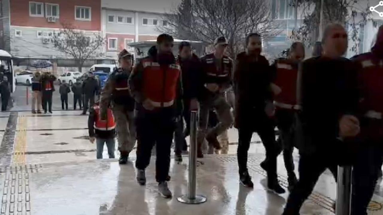 Şanlıurfa’da terör operasyonunda 17 tutuklama