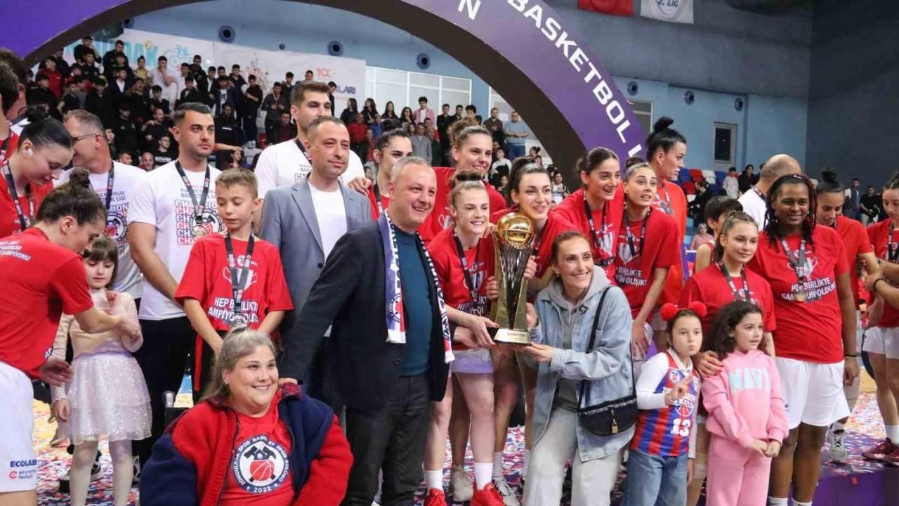 Zonguldak Spor Basket 67 Takımı, ING Kadınlar Basketbol Süper Ligi’ne yükseldi
