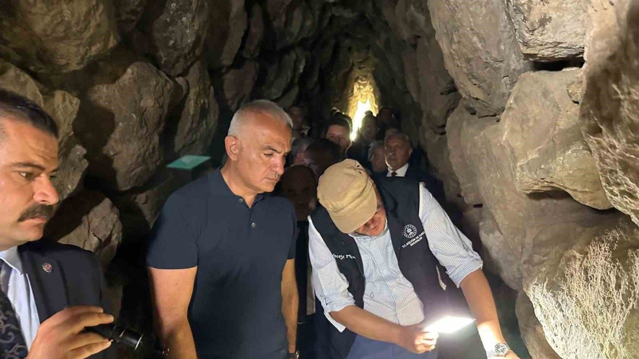 Bakan Ersoy, Dünya Miras Listesi’nde yer alan Hititler’in başkentinde