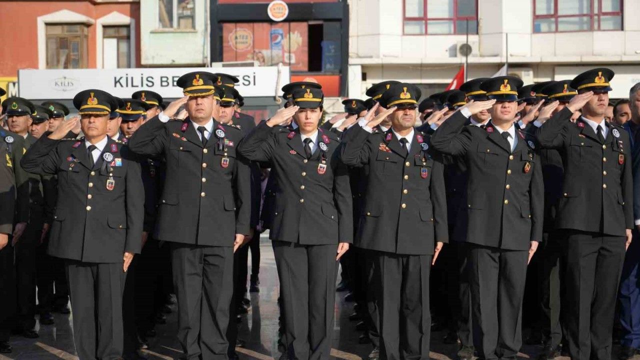 Sınır kent Kilis’te 10 Kasım töreni