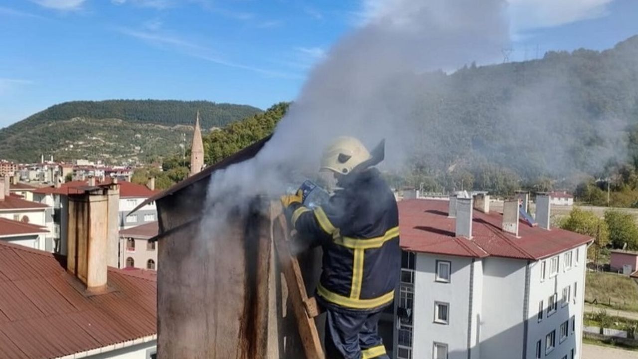 Baca yangınına ekiplerden müdahale