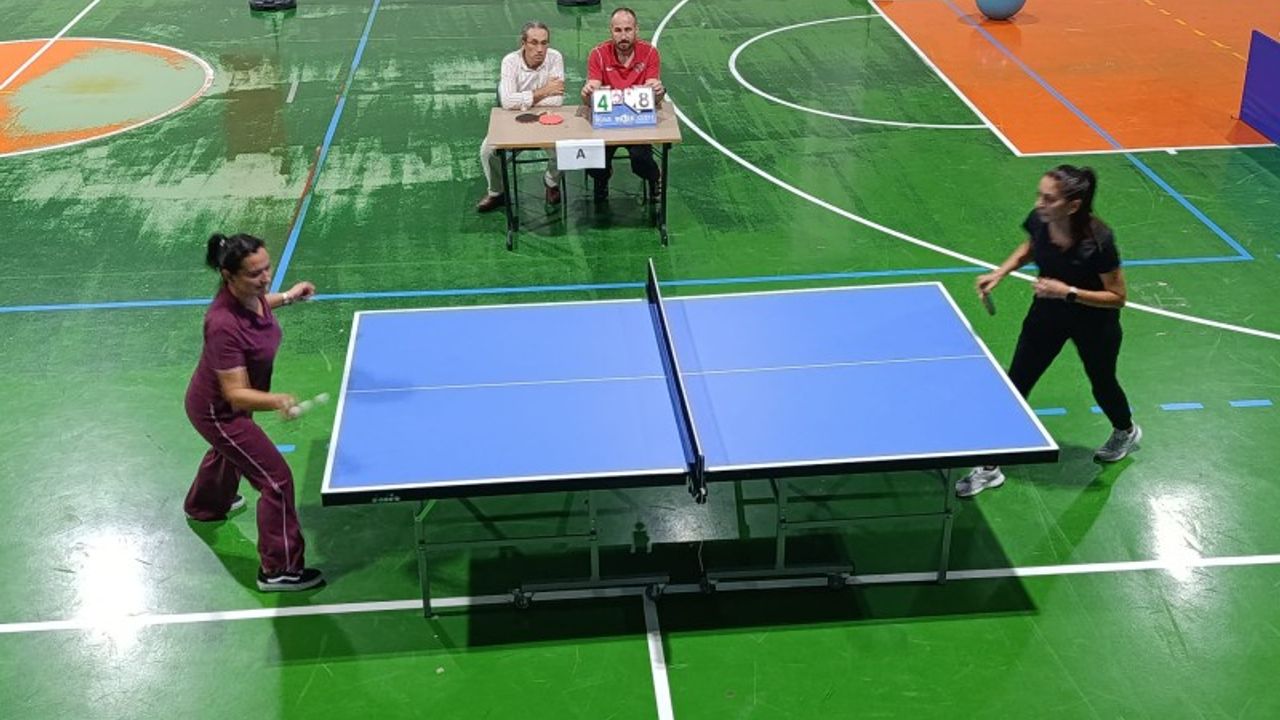 Cumhuriyet Kupası Masa Tenisi Turnavı sona erdi