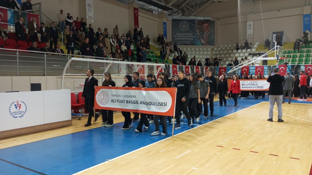 Cumhuriyet'in 102. yılı kutlandı