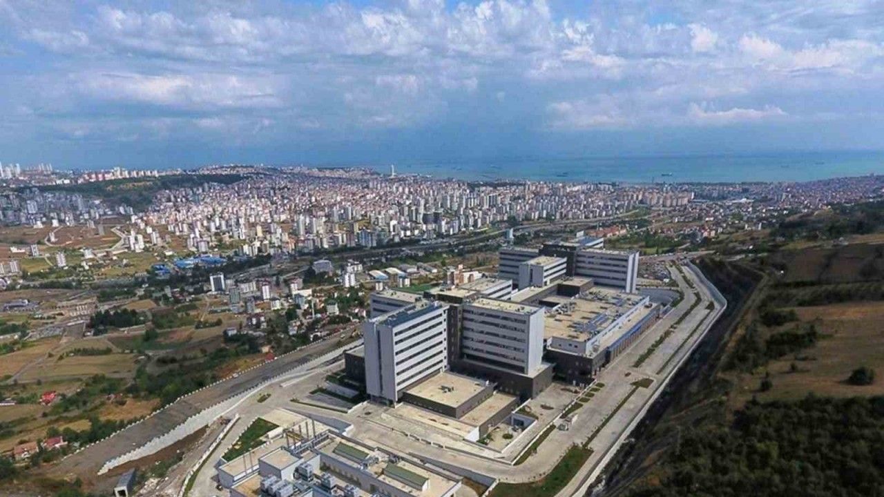 Atakum Devlet Hastanesi’nin yapımı devam ediyor
