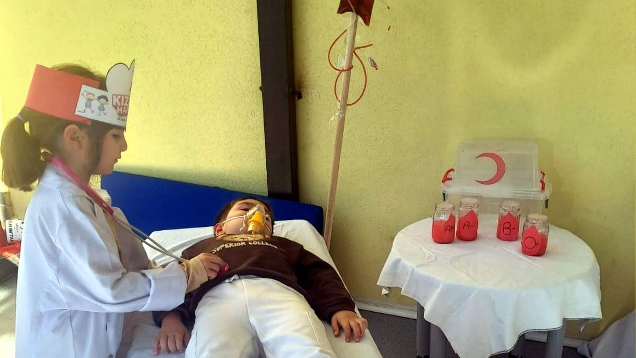 Anaokullu minikler Kızılay Haftası’nı kutladı