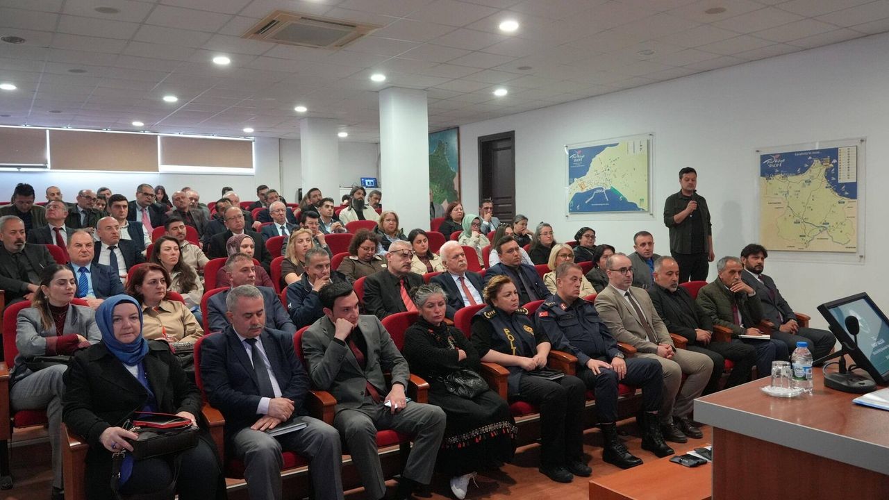 Sinop'ta Okul Aile Birliği Başkanları Toplantısı yapıldı