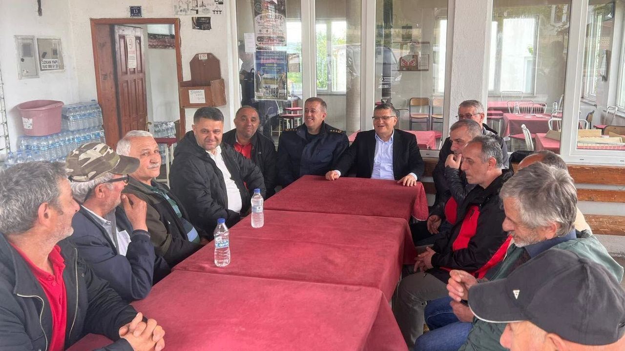 Vali Özarslan Sinecan Köyü sakinleriyle buluştu