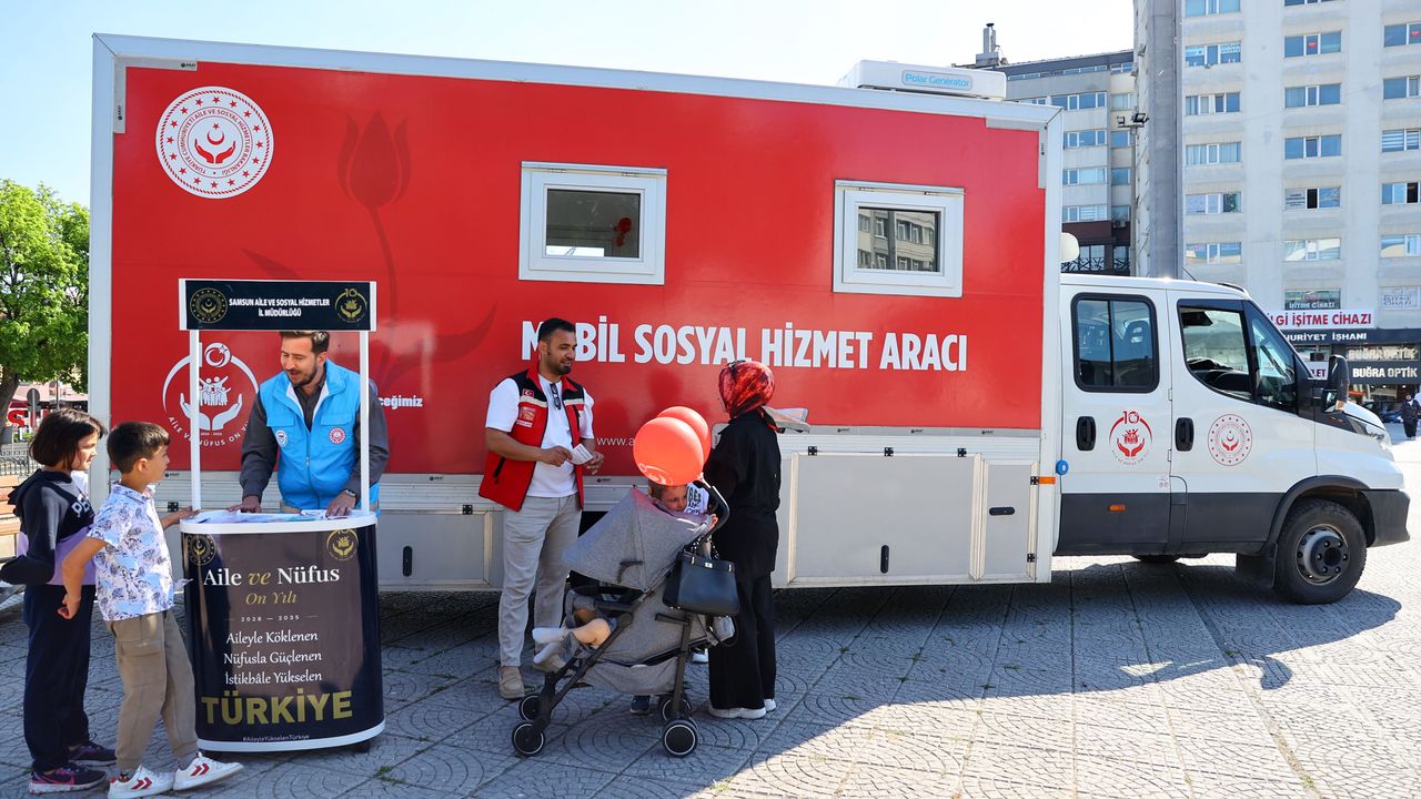 Mobil sosyal hizmet aracı göreve başladı