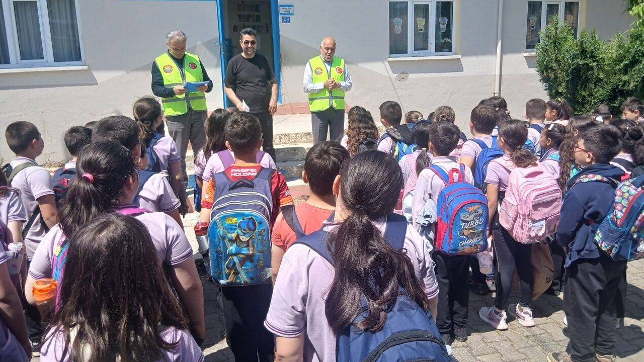 THK Sinop Şubesi’nden Lala İlkokulu’nu ziyaret ett