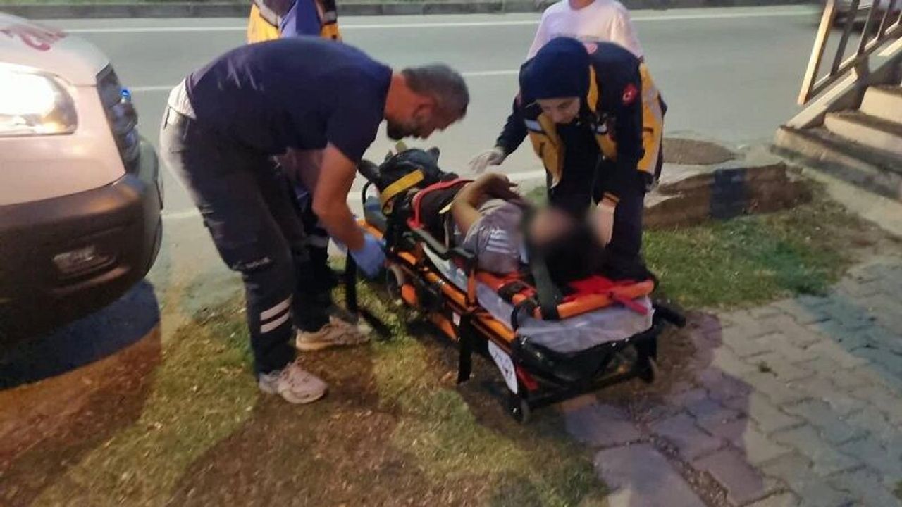 Sinop'ta bir çocuk üst geçitte düştü
