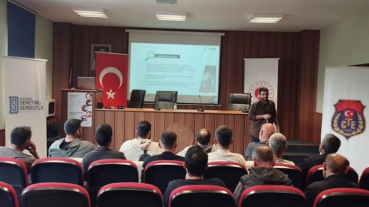 Denetimli Serbestlik Müdürlüğü'nde bağımlılık eğitimi