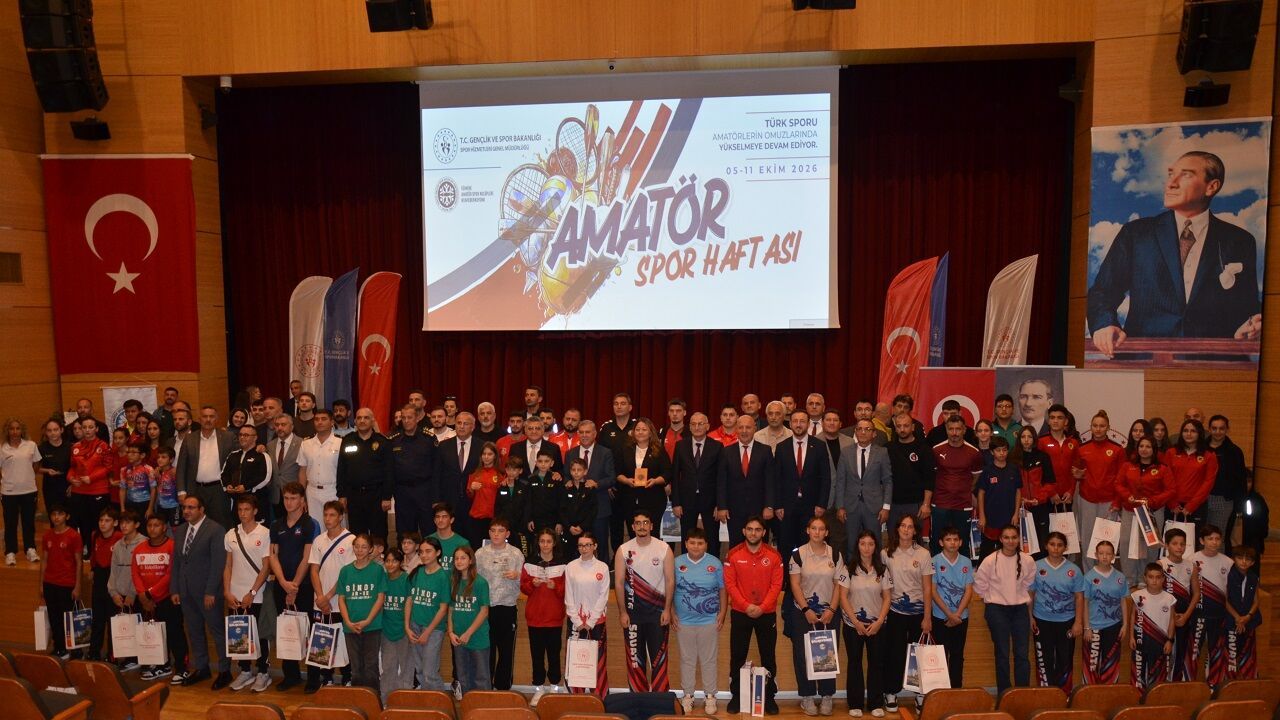 Sinop’ta amatör sporun başarılı isimleri ödüllendirildi