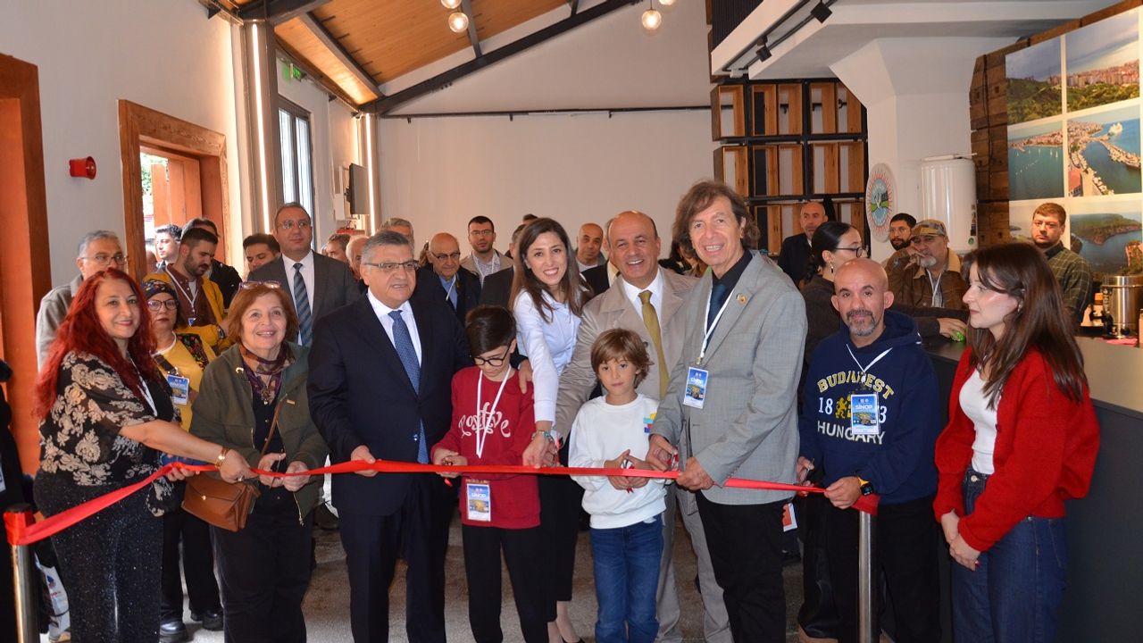 Sinop’ta üç büyük fotoğraf sergisi bir arada açıldı