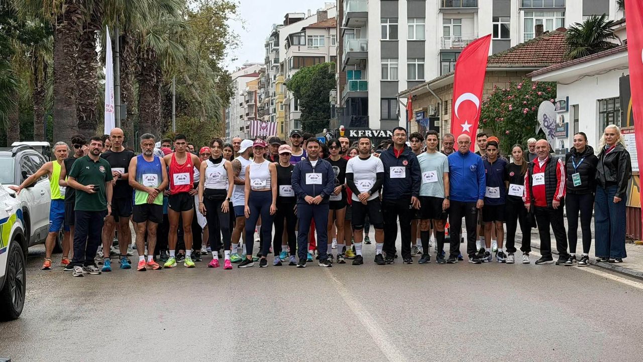 Sinop'ta Cumhuriyet için koştular