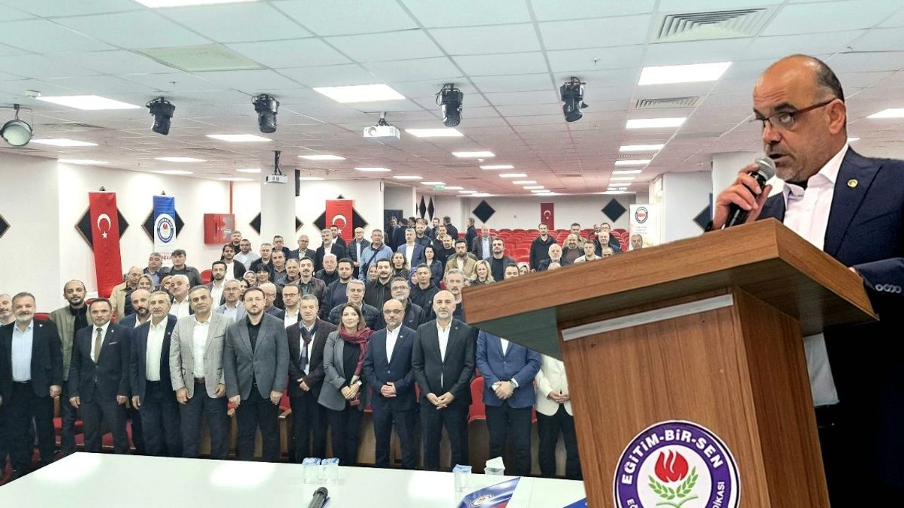 Eğitim-Bir-Sen Sinop 1 No’lu Şube’de Ramazan Çelik Güven Tazeledi