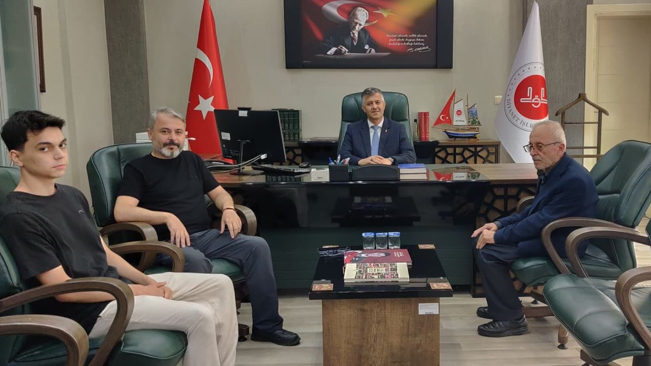 Vitrin Haber’den İl Müftüsü Arslaner’e hayırlı olsun ziyareti