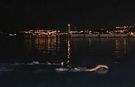 Sinop'ta akşam denize girip serinlediler