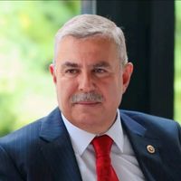 Dr. Nazım Maviş