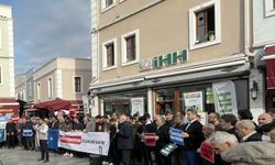 Çin'in Sincan Uygur Özerk Bölgesi politikaları Sakarya ve Bolu'da protesto edildi