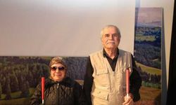 Görme engelli Müzeyyen teyze ve Ahmet amca amatör tiyatrocu oldu