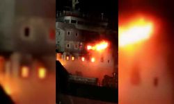 GÜNCELLEME - Sinop'ta kuru yük gemisinde çıkan yangına müdahale ediliyor