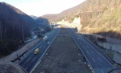 Bolu Dağı Tüneli'nden geçen yıl 12,3 milyon araç geçti