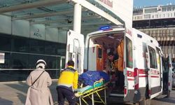GÜNCELLEME - Karabük'te tır ile çarpışan otomobilin sürücüsü öldü, 2 kişi yaralandı