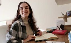 İşitme engelli şairden engellilere "Hedefiniz için mücadele edin" çağrısı
