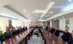 Karabük'te muhtarlar İl Genel Meclis Başkanı Sözen'i ziyaret etti