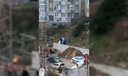 Sinop’ta istinat duvarına çarpan otomobildeki 2 kişi yaralandı