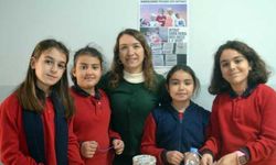 SMA hastası ve lösemili çocukların tedavisine katkı için bileklik örüyorlar