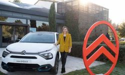 Yeni Citroen C4 X ve e-C4 X Türkiye’de