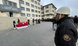 Hatay'da depremde hayatını kaybeden polis memuru Karabük'te defnedildi