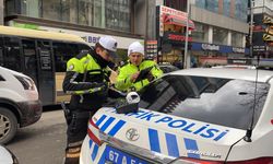 Zonguldak'ta ters yönde ilerleyen sürücülere para cezası