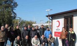 Fethiye’de gazeteciler depremzedeler için kan bağışında bulundu
