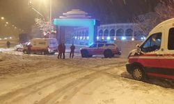 Karda mahsur kalan vatandaşlar tahliye ediliyor