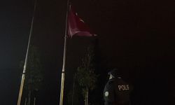 Zonguldak’ta bayraklar yarıya indirildi