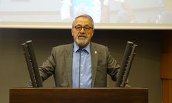İZMİR - Prof. Dr. Naci Görür, İzmir'de oda ve borsaların ortak meclis toplantısına katıldı