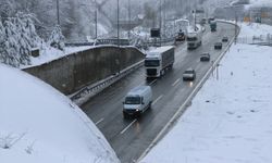 Bolu Dağı'nda kar etkisini sürdürüyor