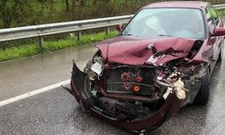 Samsun'da iki otomobilin çarpıştığı kazada 1 kişi yaralandı