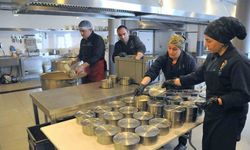 Samsun’da ihtiyaç sahiplerine iftarlık yemek ikram ediliyor