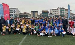 Yıldızlar futbolda 1. TOKİ Mehmet Akif Ersoy Ortaokulu