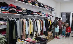 AĞRI - Kızılay Butik Mağazası kapılarını depremzedelere açtı