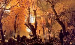 BALIKESİR - Yangın çıkan ev kullanılamaz hale geldi