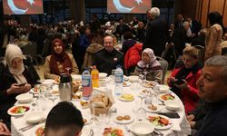 BOLU - Depremzedeler ile gaziler ve şehit ailelerine iftar verildi